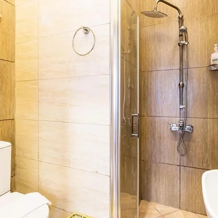 Bright 1 Bedroom Flat W/Ac In Cihangir